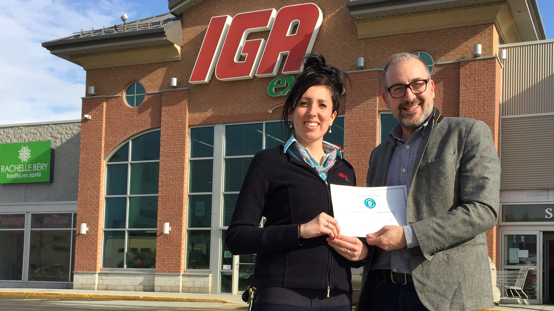 20170223_Jessica_Cote_IGA_extra_Sherbrooke_Ouest_CORPO_GMR_Pierre_Lussier_jour_de_la_Terre_Quebec